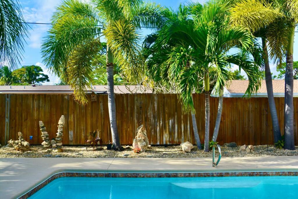 Tropical Island Escape Near Disney, Beach, Cruise Merritt Island ภายนอก รูปภาพ